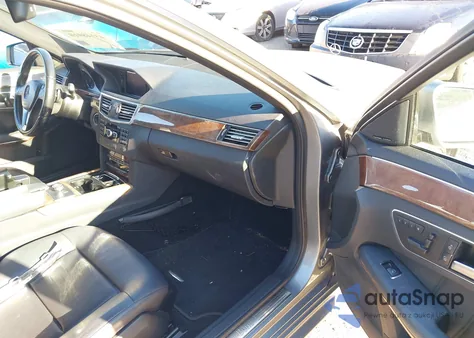 2013 Mercedes-Benz E 350 4Matic из США, поврежденный, VIN WDDHH8JB7DA723800